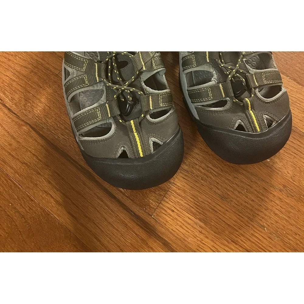 KEEN Targhee III Men Waterproof Iconic Hiker Summer Sandal Sz 11.5 Like